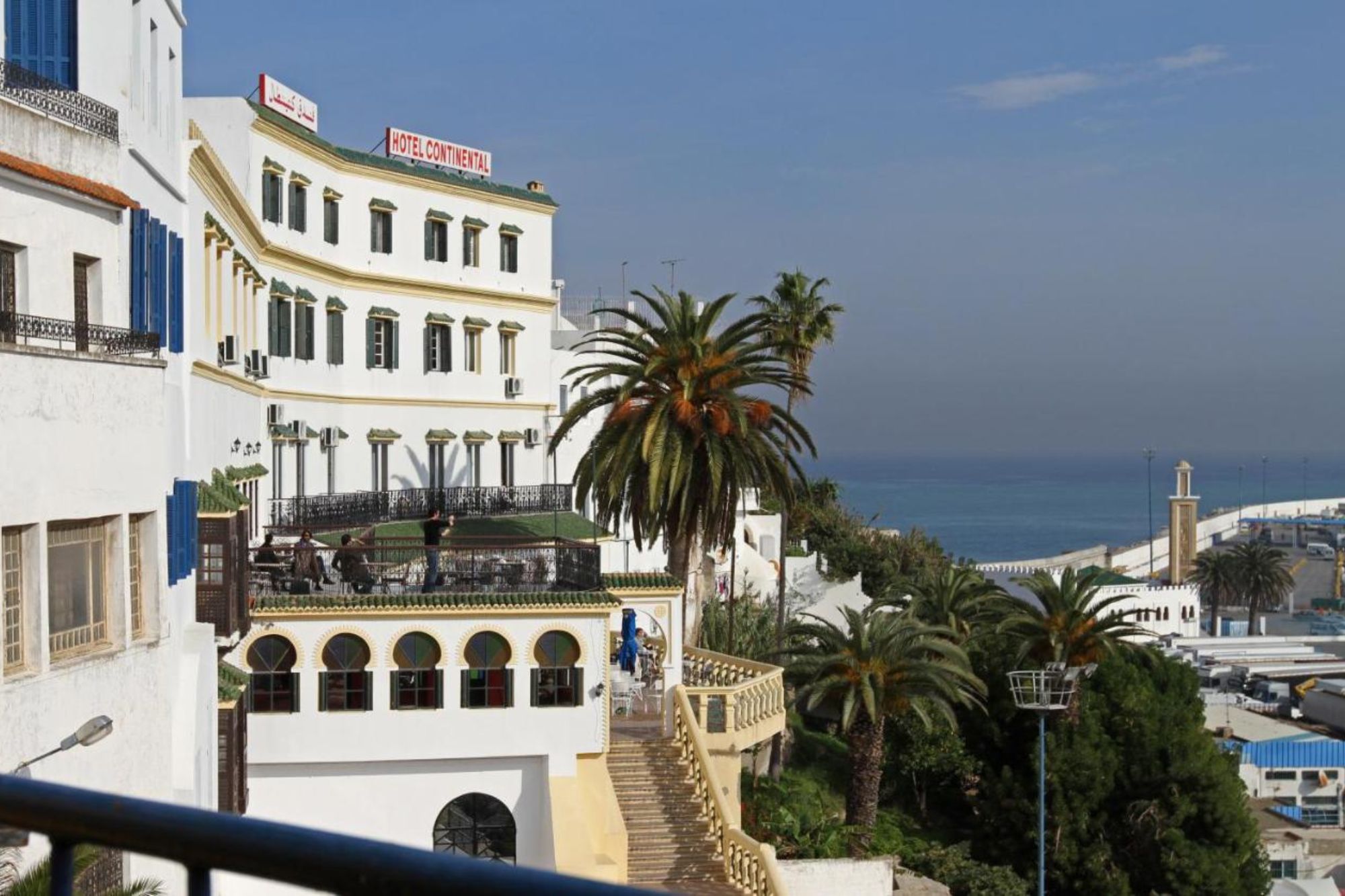 Hotel Continental , en bord de Mer Tanger (2)