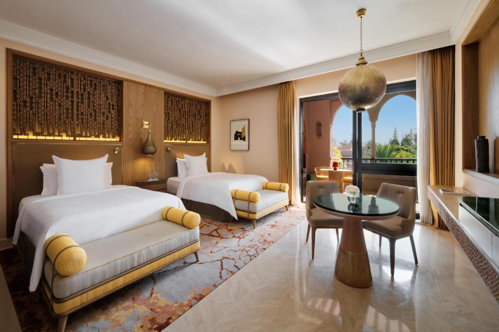 chambre 2 lits hotel luxe four seasons marrakech