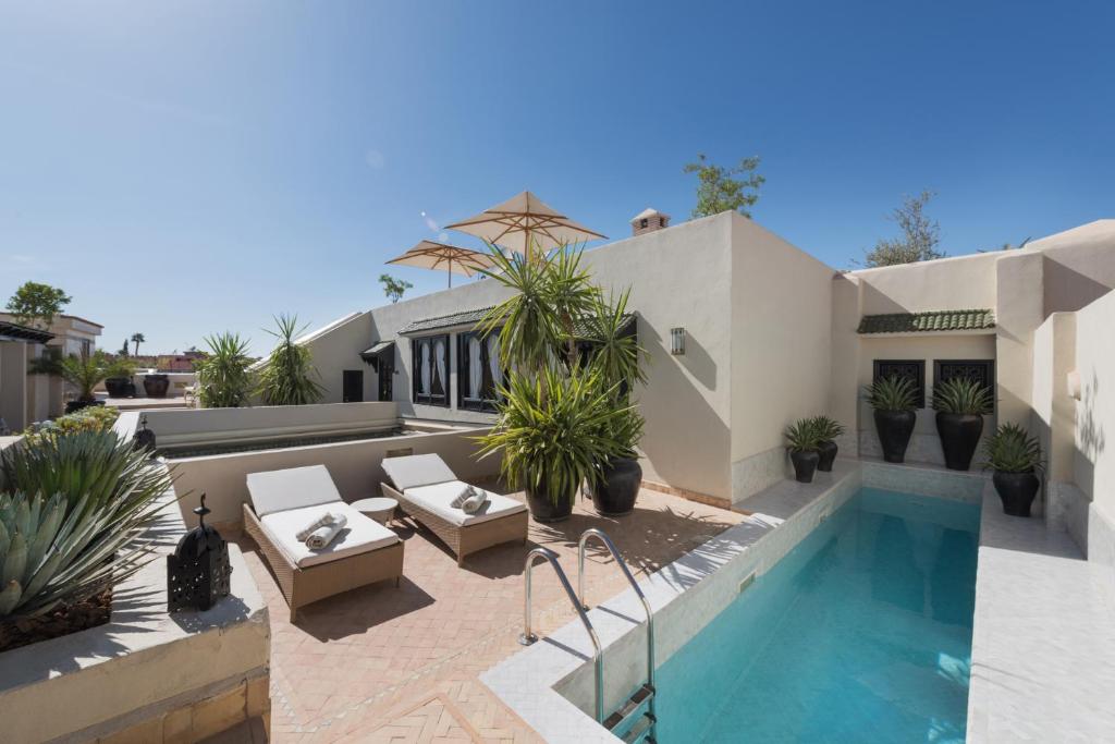 piscine riad kheirredine - luxe marrakech